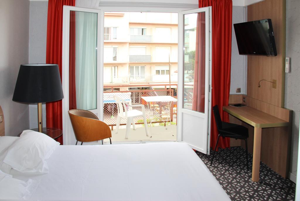 Hotel Beau Rivage Argeles-sur-Mer Exterior photo